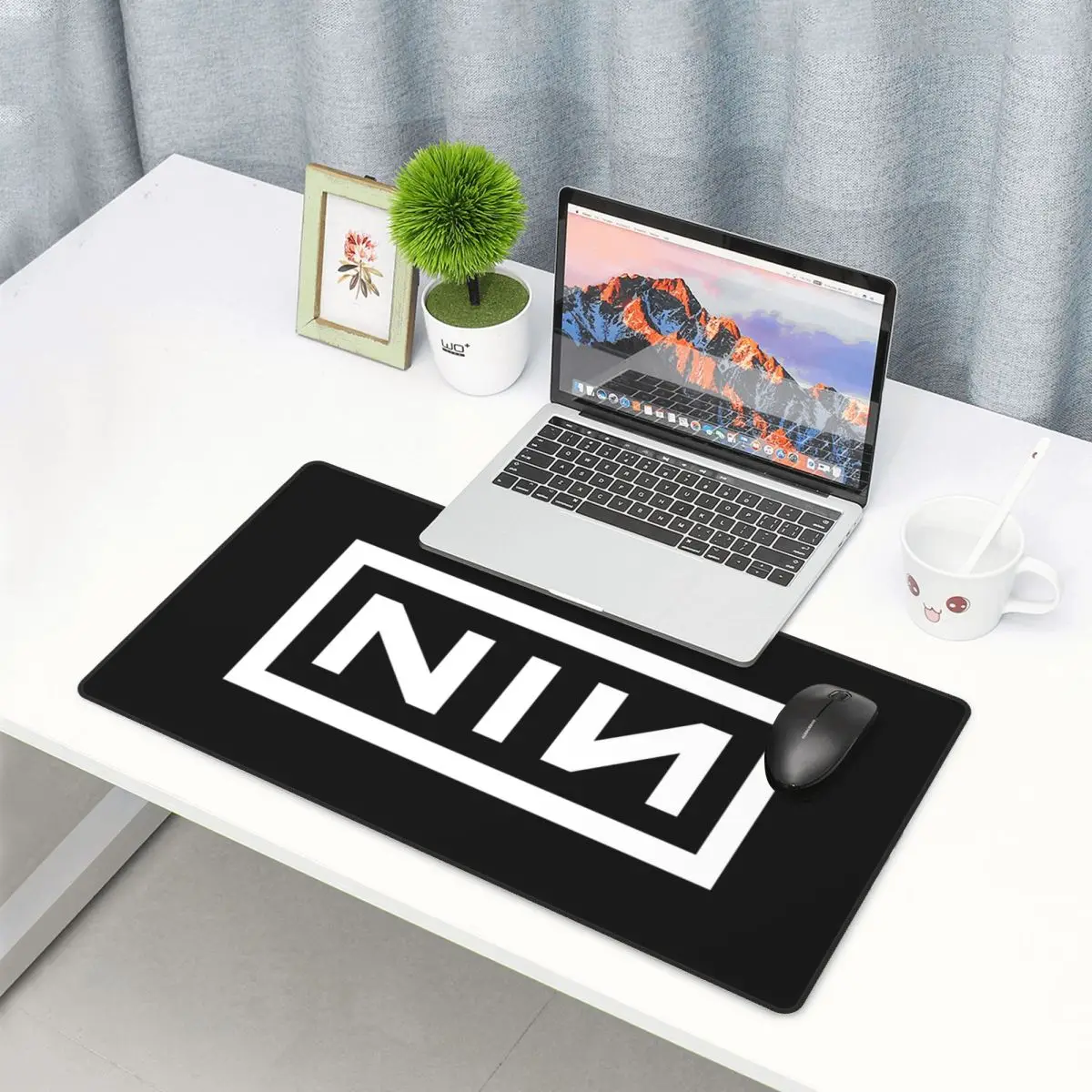Large Mouse Pad NIN Logo Nine  - Gaming Accessories Logo recensione e prezzo