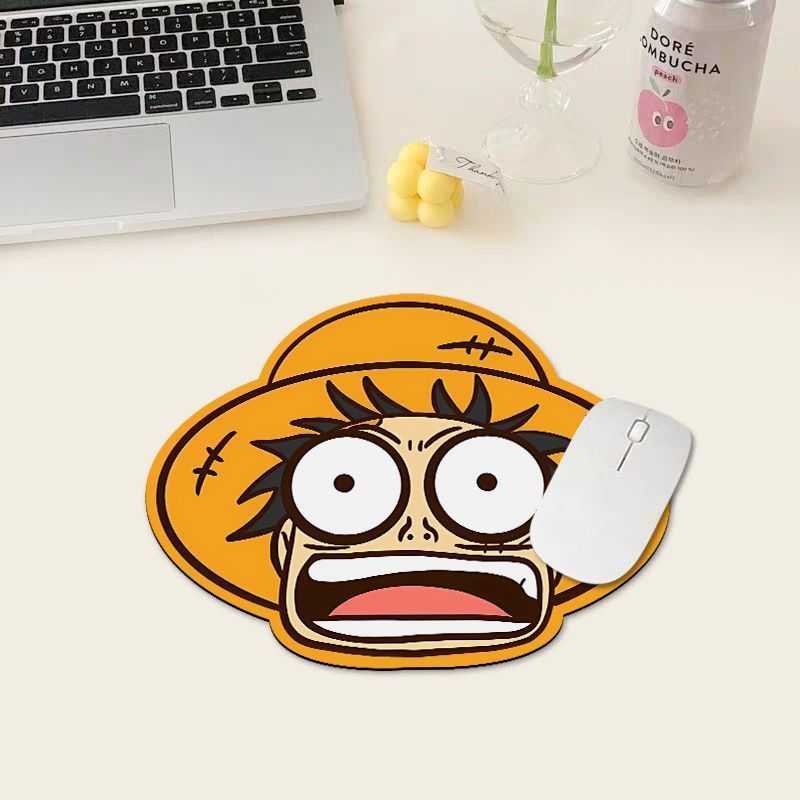 One Piece Luffy Mouse Pad, Sma - Gaming Accessories Cute recensione e prezzo
